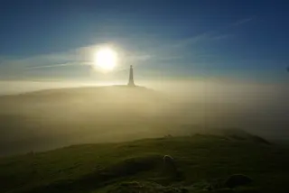 Hoad Hill Walk — Sir John Barrow Monument, Ulverston Guide — photo 5