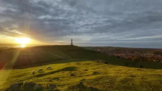 Hoad Hill Walk — Sir John Barrow Monument, Ulverston Guide — photo 1